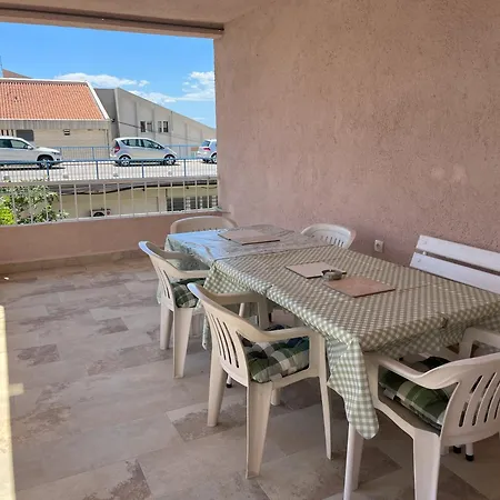 Apartment Cecilija Makarska