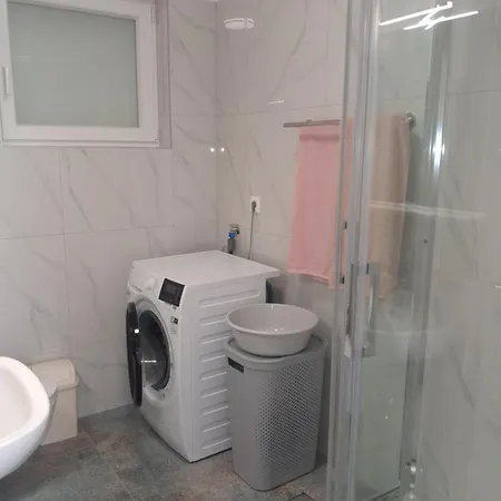 Cecilija Apartment Makarska