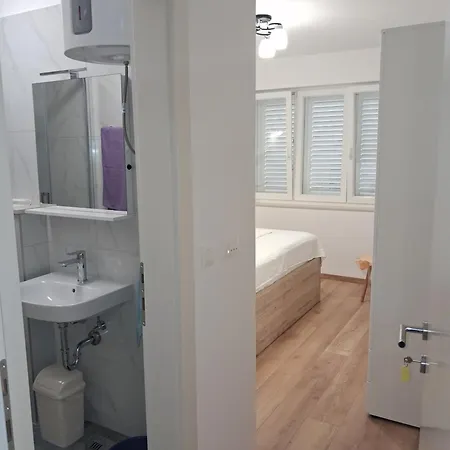 Apartment Cecilija Makarska